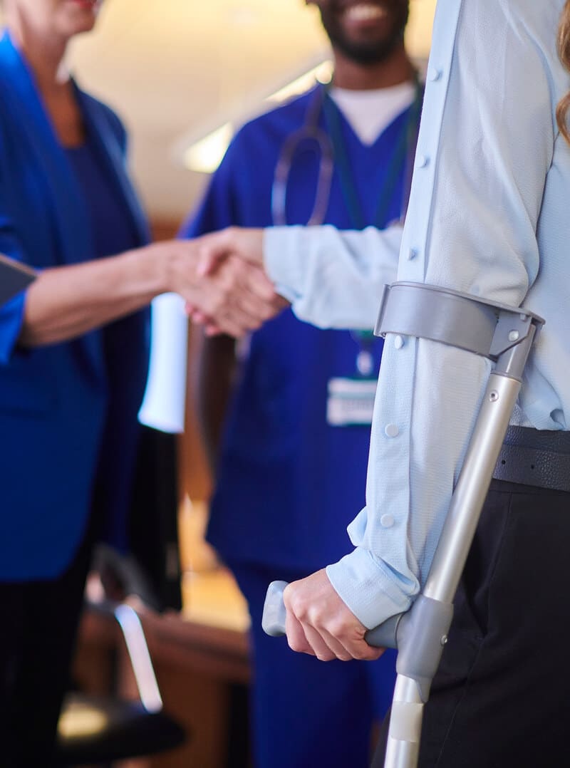 Woman with injured arm has received expert legal counsel from a Northern Virginia auto accident lawyer.